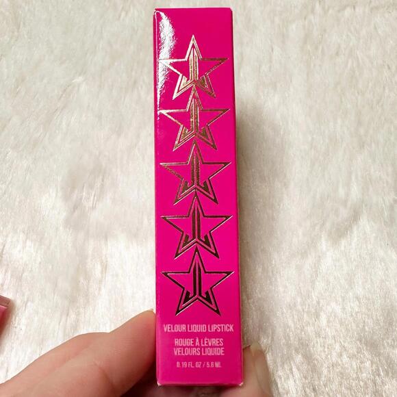 NIB Jeffree Star Ltd Edition Christmas Cookie Velour Liquid Lipstick 5.6ml - Picture 7 of 10